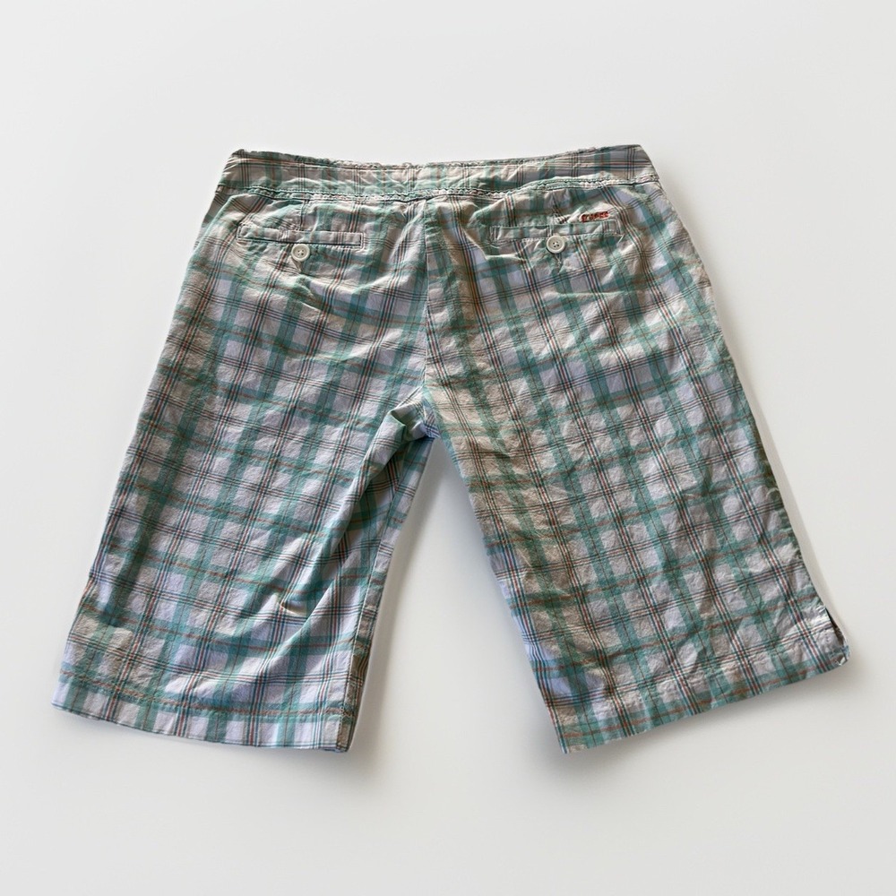 3/$25 Sale! Guess Jeans Women's Bermuda Shorts Size 29‎ White Teal Plaid - Picture 2 of 8
